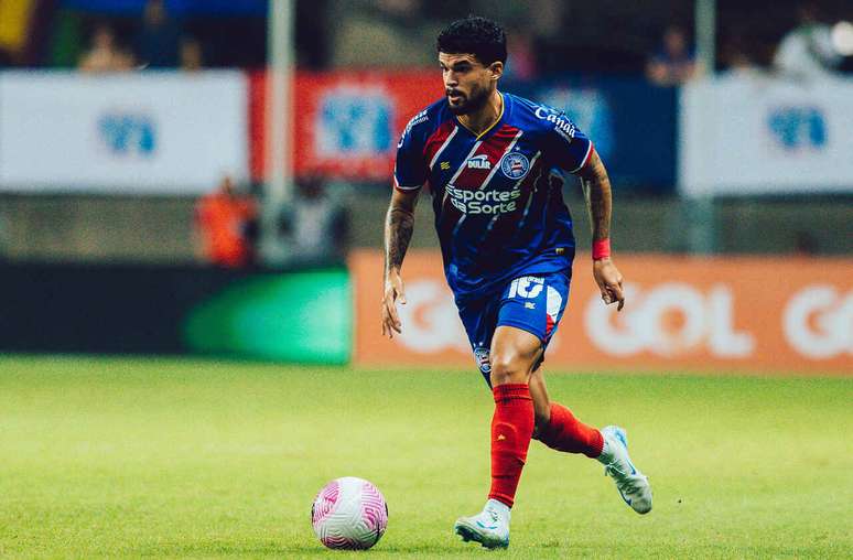 Cauly chega em S&atilde;o Paulo para assinar com o Tricolor &ndash;