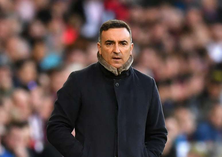 O t&eacute;cnico Carlos Carvalhal 