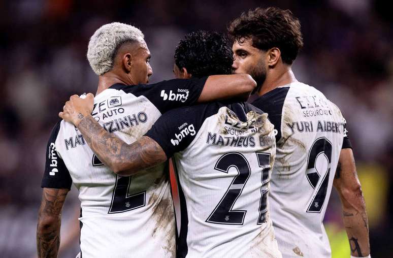 Matheus Bidu vive grande fase no Corinthians &ndash;