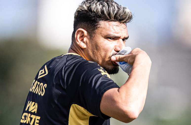 Decis&atilde;o no mercado: Tiquinho Soares est&aacute; de sa&iacute;da do Santos rumo ao Mirassol &ndash;