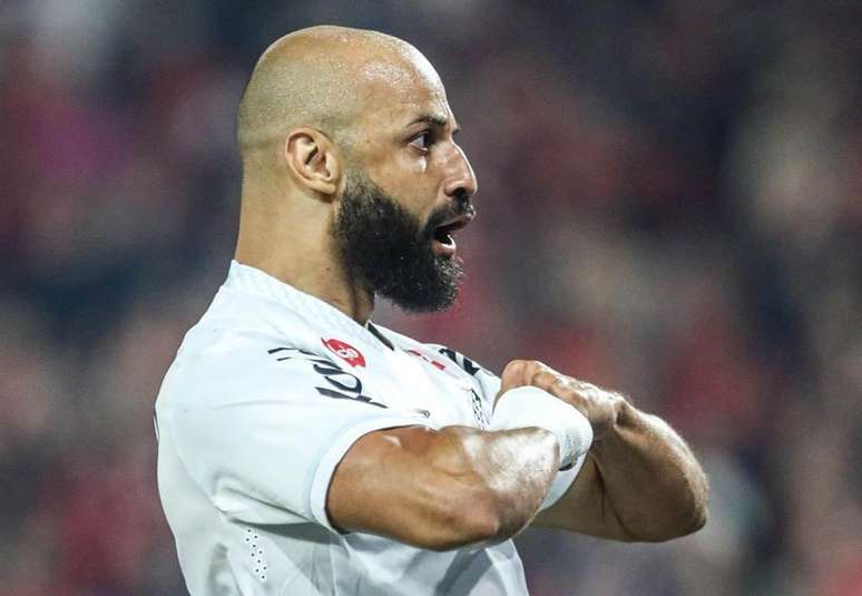 Thaciano marcou o &uacute;nico gol do Santos no jogo diante do Athletico-PR &ndash;