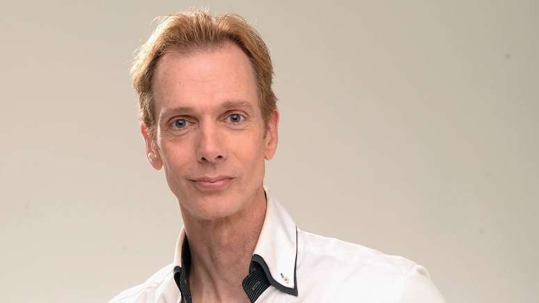 Doug Jones sem suas fanta&hellip;