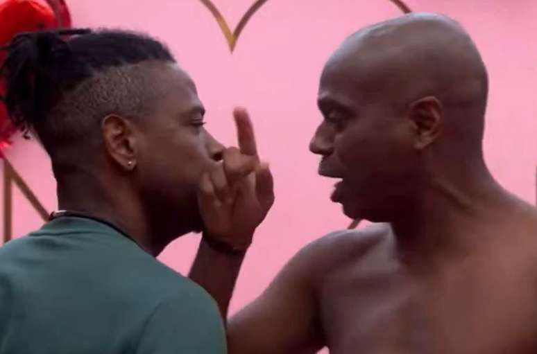 ఎడిల్సన్ కాపెటిన్హా మరియు లియాండ్రో బోనెకో BBB26లో హోరాహోరీగా పోరాడారు