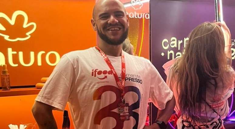 Em 1&ordm; carnaval sem Preta Gil, Gominho se emociona e diz: 'Uma pessoa como ela n&atilde;o morre jamais'