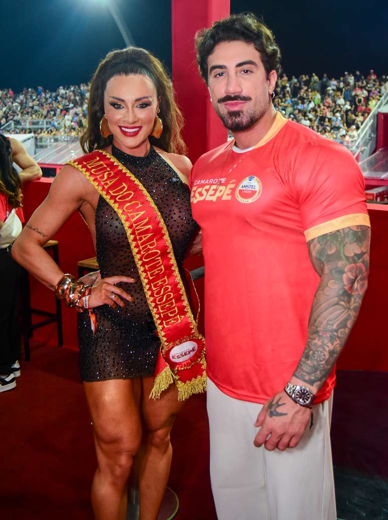 Juju Salimeni com o namorado