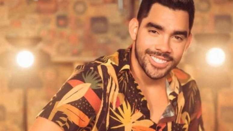 Cantor Gabriel Diniz &ndash;