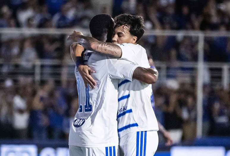 Cruzeiro vence e se classifica no Campeonato Mineiro &ndash;