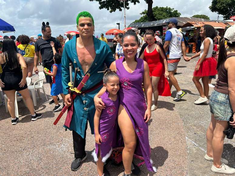 Maisa Ara&uacute;jo, Alexandre Nascimento e Giovana Carla 