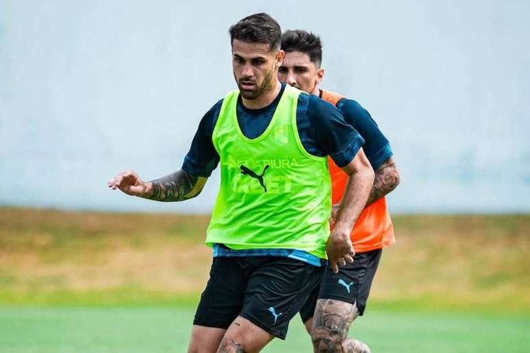 Felipe Vizeu &eacute; a esperan&ccedil;a de gols do Sporting Cristal &ndash;