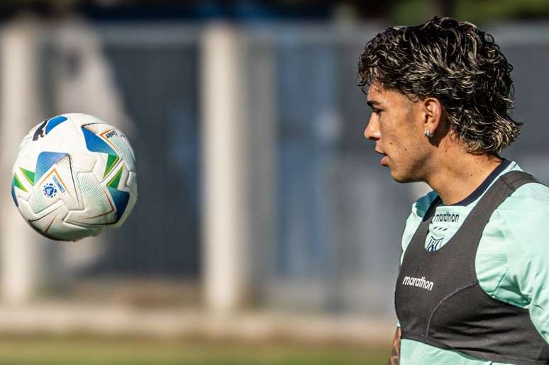 హువాచిపాటో మ్యాచ్‌కి నిండుగా వచ్చారు -