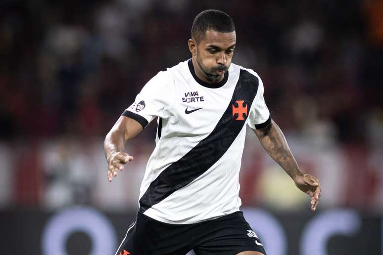 Paulo Henrique, do Vasco, ativou o interesse do Gr&ecirc;mio no mercado &ndash;