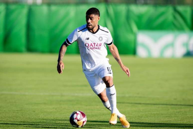 Paulo Ot&aacute;vio no Al Sadd 