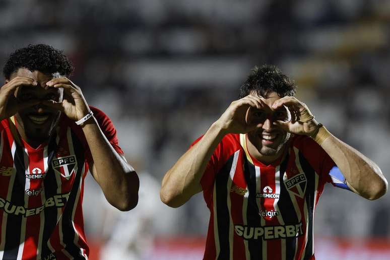 Calleri comemora seu gol decisivo &ndash;