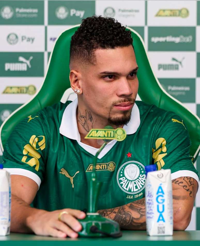 Paulinho, do Palmeiras &ndash;