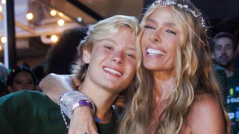 Adriane Galisteu e filho, Vittorio I&oacute;dice