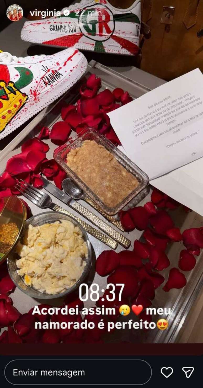 Registro da surpresa feita por Vini Jr para a namorada &ndash;