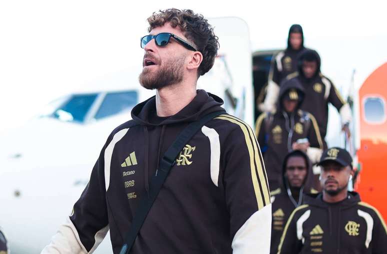 L&eacute;o Pereira &eacute; outro que vai pro jogo &ndash;