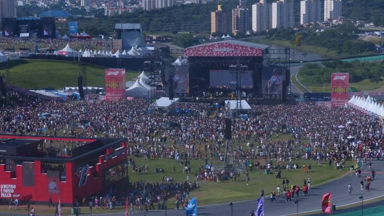O Lollapalooza Brasil teve sua primeira edi&ccedil;&atilde;o em 2012, marcando a chegada oficial do festival ao pa&iacute;s &ndash; depositphotos.com / thenews2.com