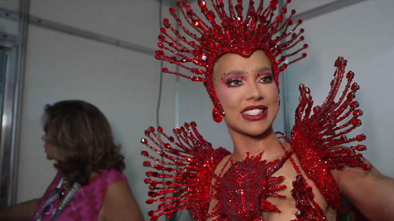 పరేడ్‌కు సిద్ధమవుతున్న సమయంలో వర్జీనియా ఫోన్సెకా