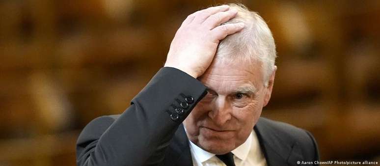 Andrew &eacute; suspeito de m&aacute; conduta em cargo p&uacute;blico