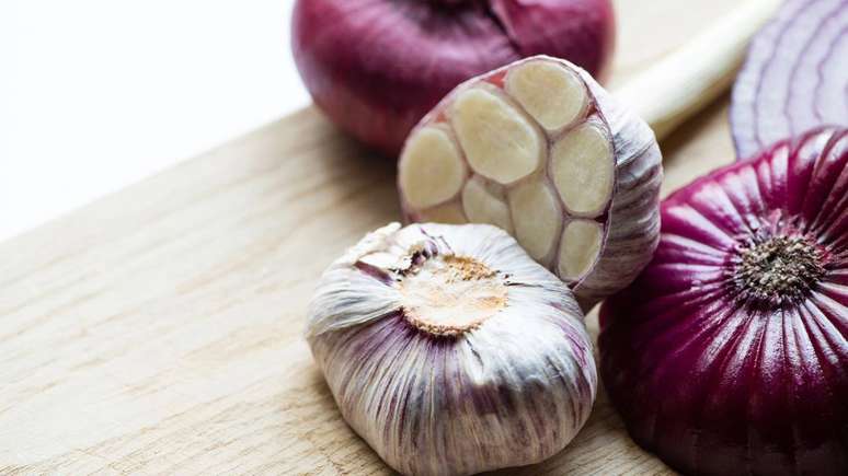 A sensibilidade a esses alimentos varia bastante entre esp&eacute;cies de animais &ndash; depositphotos.com / VadimVasenin