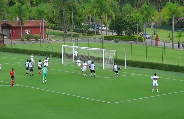 S&atilde;o Paulo vira pra cima do Botafogo e estreia com vit&oacute;ria no Brasileir&atilde;o Sub-20 &ndash;