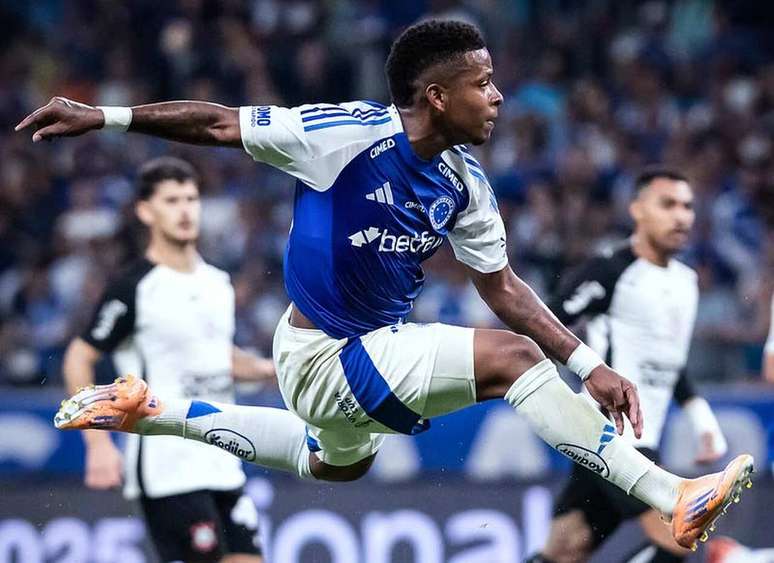 Arroyo tamb&eacute;m n&atilde;o joga a semifinal do Mineiro &ndash;