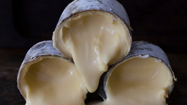 Morro Azul &eacute; um queijo cremoso e com aroma de carvalho