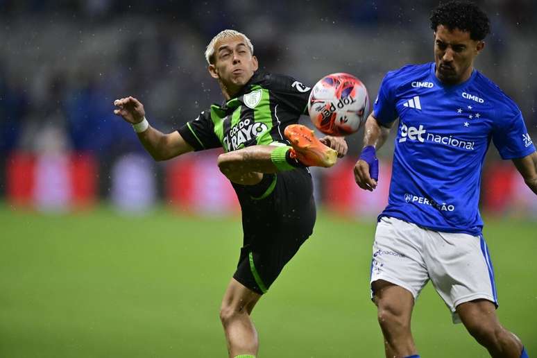 Am&eacute;rica-MG durante a primeira fase do Mineiro &ndash;