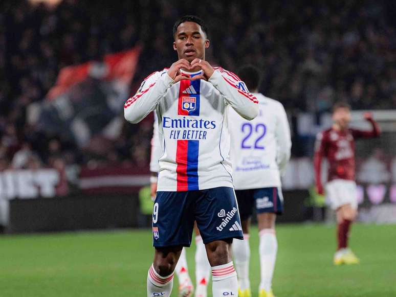 Endrick foi eleito o melhor jogador do m&ecirc;s de janeiro no Campeonato Franc&ecirc;s &ndash;