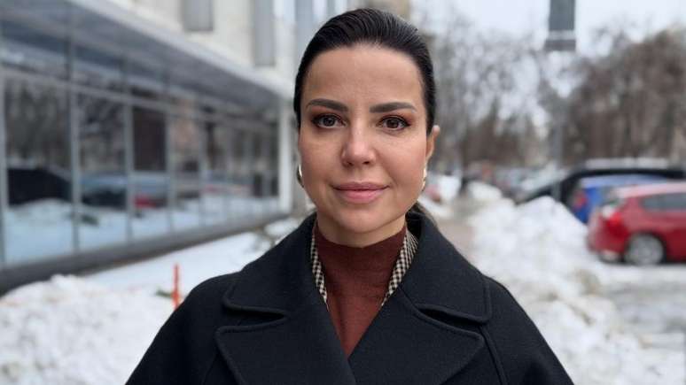 "Se eles t&ecirc;m essa chance, por que n&atilde;o? N&atilde;o d&oacute;i!", diz Oksana Dmitrieva que ajudou a redigir a lei