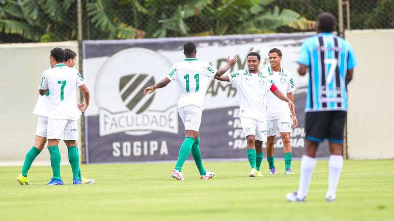 Palmeiras venceu o Gr&ecirc;mio em estreia no Brasileir&atilde;o sub-20 &ndash;