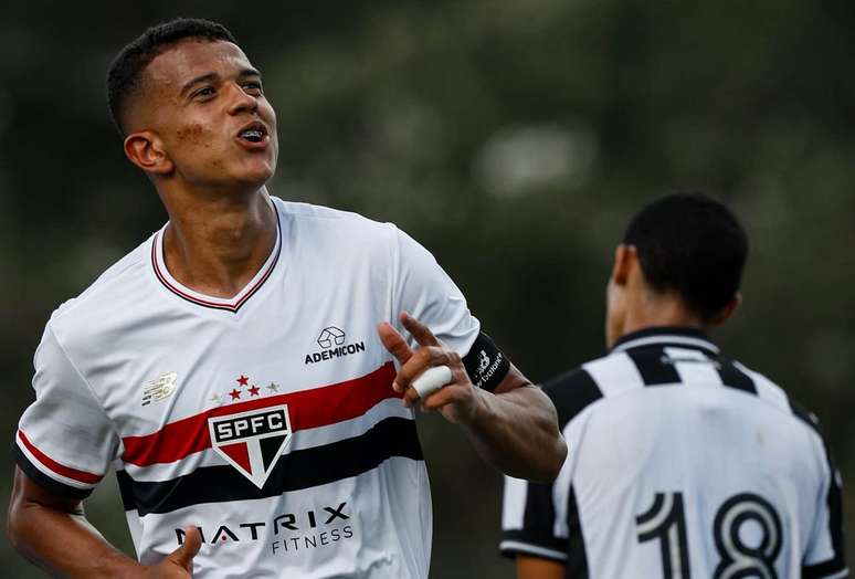 S&atilde;o Paulo venceu o Botafogo em estreia no Brasileir&atilde;o sub-20 &ndash;