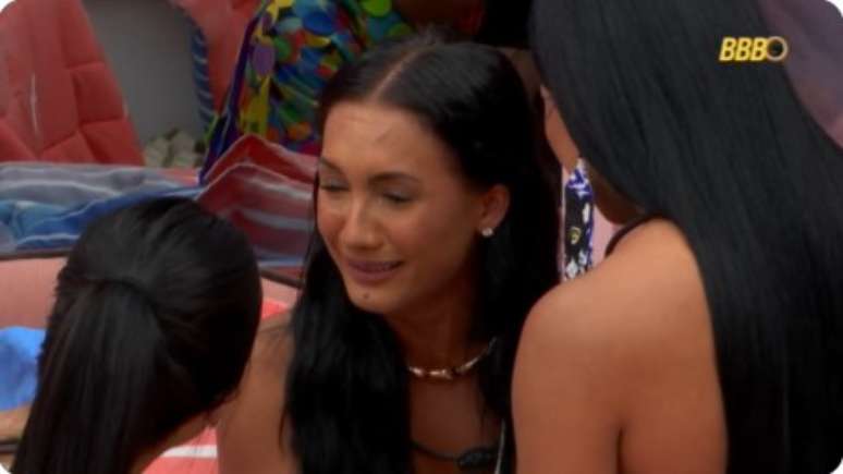 Maxiane tem crise de choro no BBB26