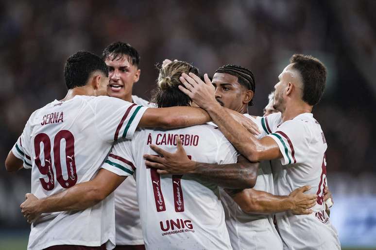 Serna fez o gol da vit&oacute;ria do Fluminense &ndash;