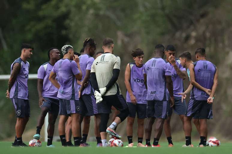 Botafogo tem que vencer para avan&ccedil;ar na Libertadores &ndash;