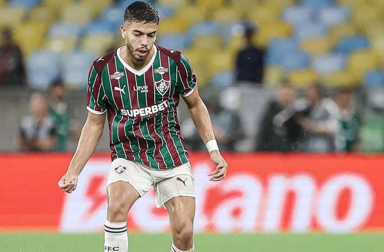 Nonato desfalcar&aacute; o Fluminense entre duas e tr&ecirc;s semanas &ndash;