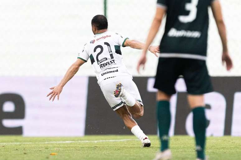 Maring&aacute; est&aacute; na terceira fase da Copa do Brasil &ndash;