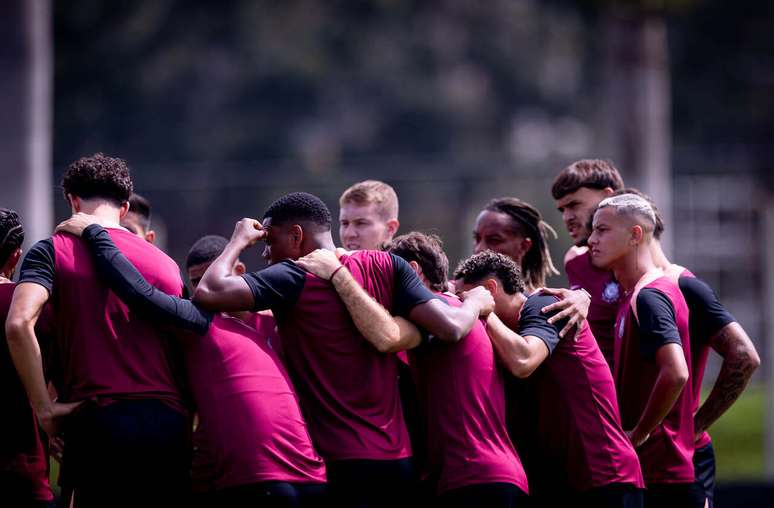 Corinthians deve ter time misto contra o Cruzeiro, pelo Brasileir&atilde;o &ndash;