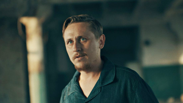 Dima afirma ter visto um colega de tropa ser executado por ordem direta de seu comandante