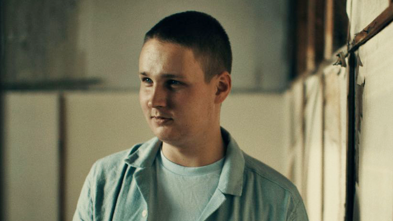 Denis afirma que foi agredido e teve dois dentes arrancados ap&oacute;s se recusar a procurar um drone desaparecido