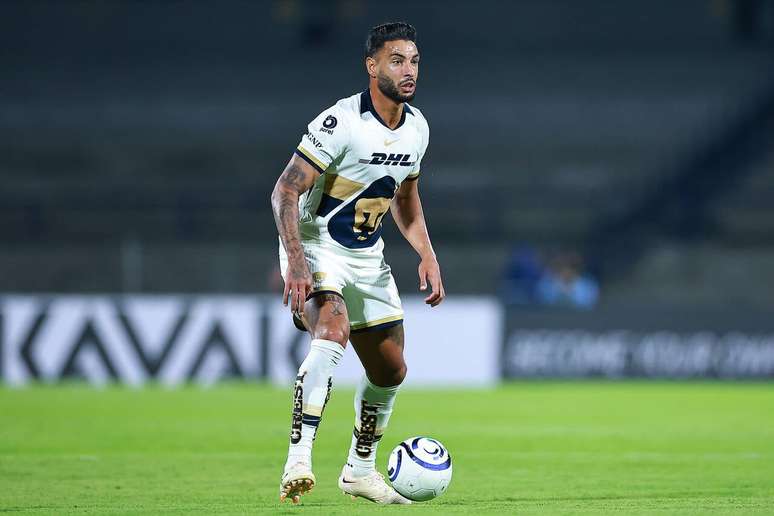 Nathan j&aacute; teve passagem pelo futebol brasileiro &ndash;