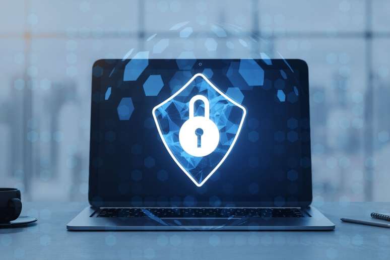 Softwares de antiv&iacute;rus ajudam a manter computadores, smartphones e outros dispositivos seguros 