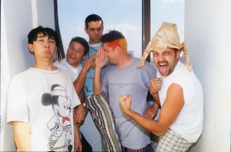 Os integrantes dos Mamonas Assassinas, em 1995