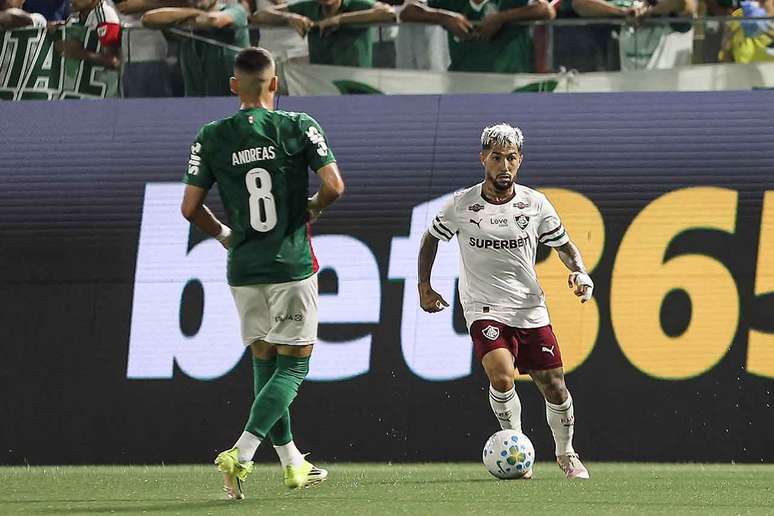 Lucho Acosta marcou o gol do Fluminense &ndash;