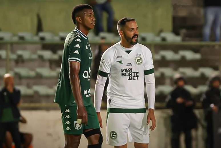 గామా మరియు గోయాస్ ఫెడరల్ డిస్ట్రిక్ట్‌లో, కోపా డో బ్రెజిల్ యొక్క రెండవ దశలో అద్భుతమైన ద్వంద్వ పోరాటం చేసారు -