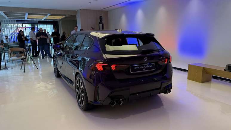 BMW M135 xDrive 2026