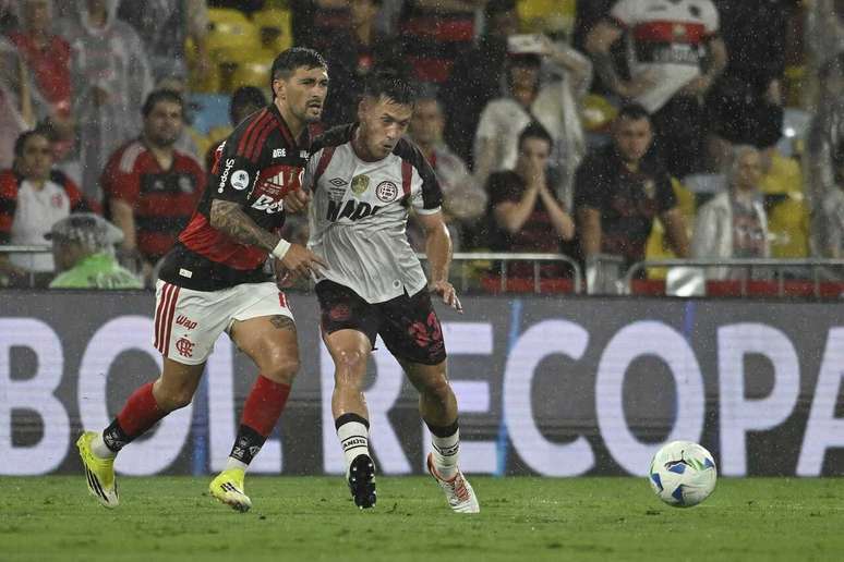 Flamengo n&atilde;o conseguiu vencer a retranca do Lan&uacute;s na final da Recopa Sul-Americana &ndash;
