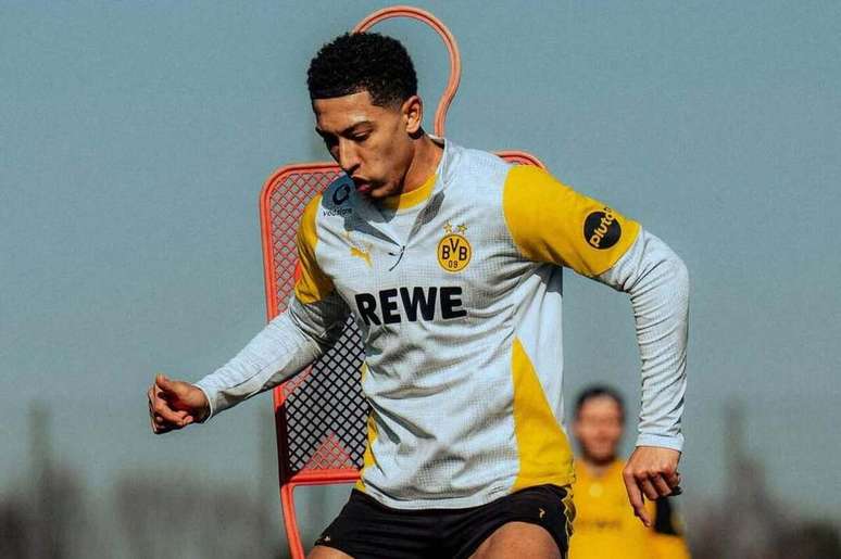 Borussia tenta se reabilitar ap&oacute;s elimina&ccedil;&atilde;o na Champions League &ndash;