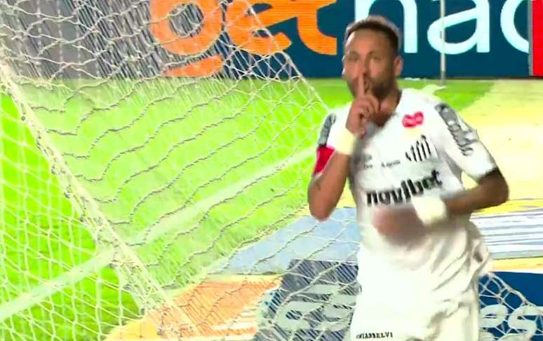 Neymar pede sil&ecirc;ncio para a torcida do Vasco &ndash;